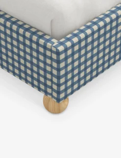 McPherson Platform Bed