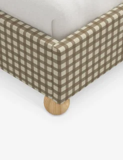 McPherson Platform Bed
