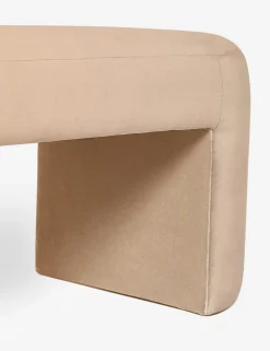 Mikhail Bench