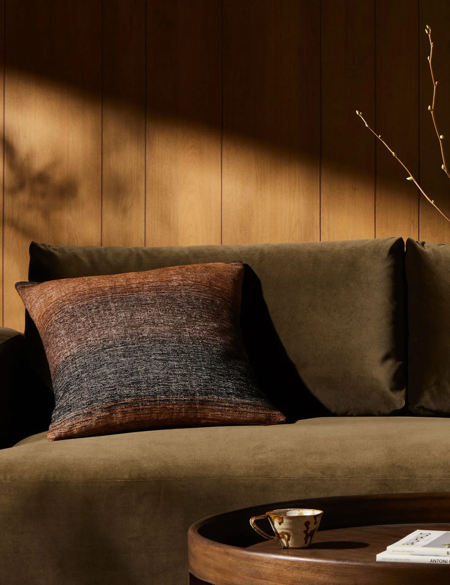 Montague Pillow