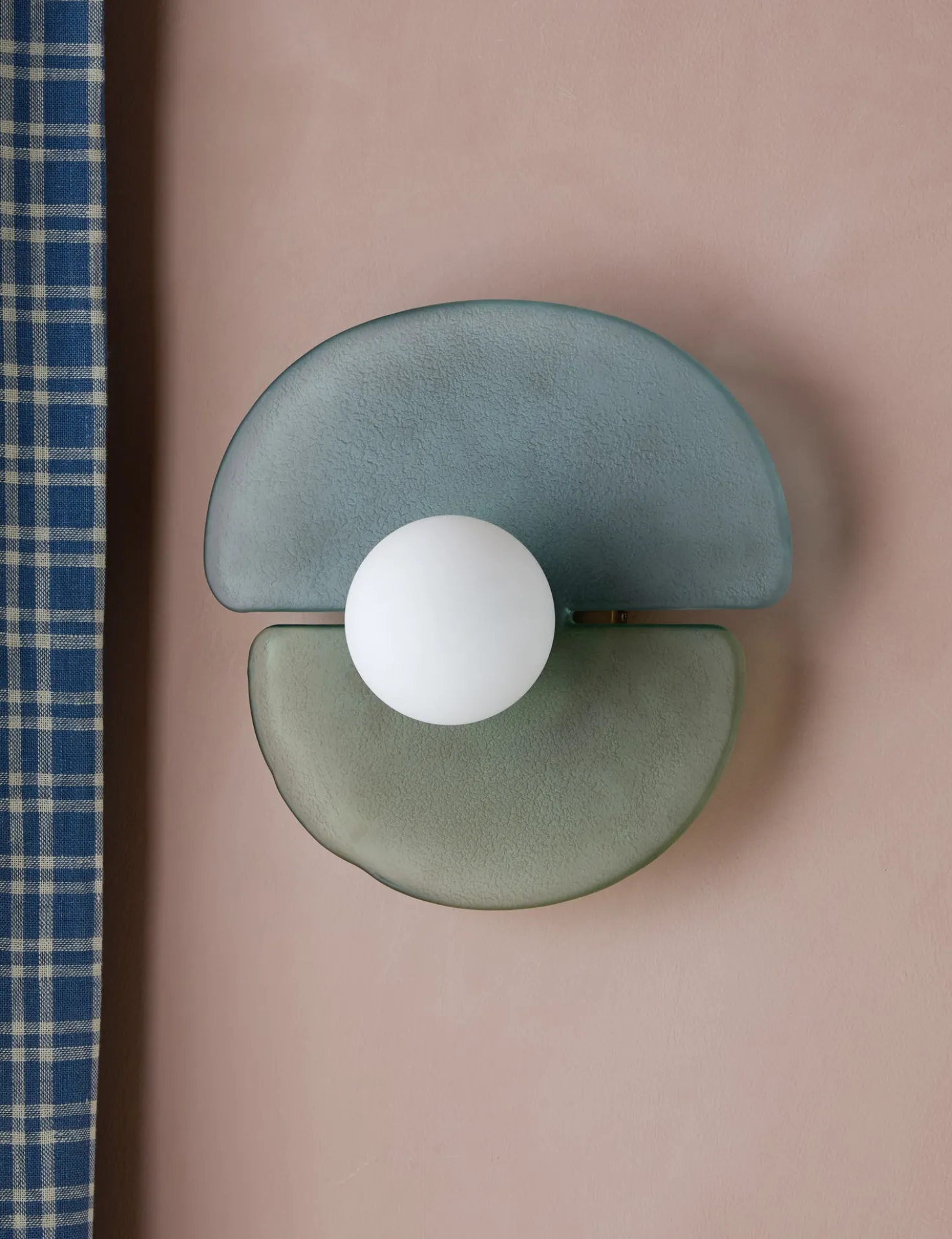 Moody Sconce