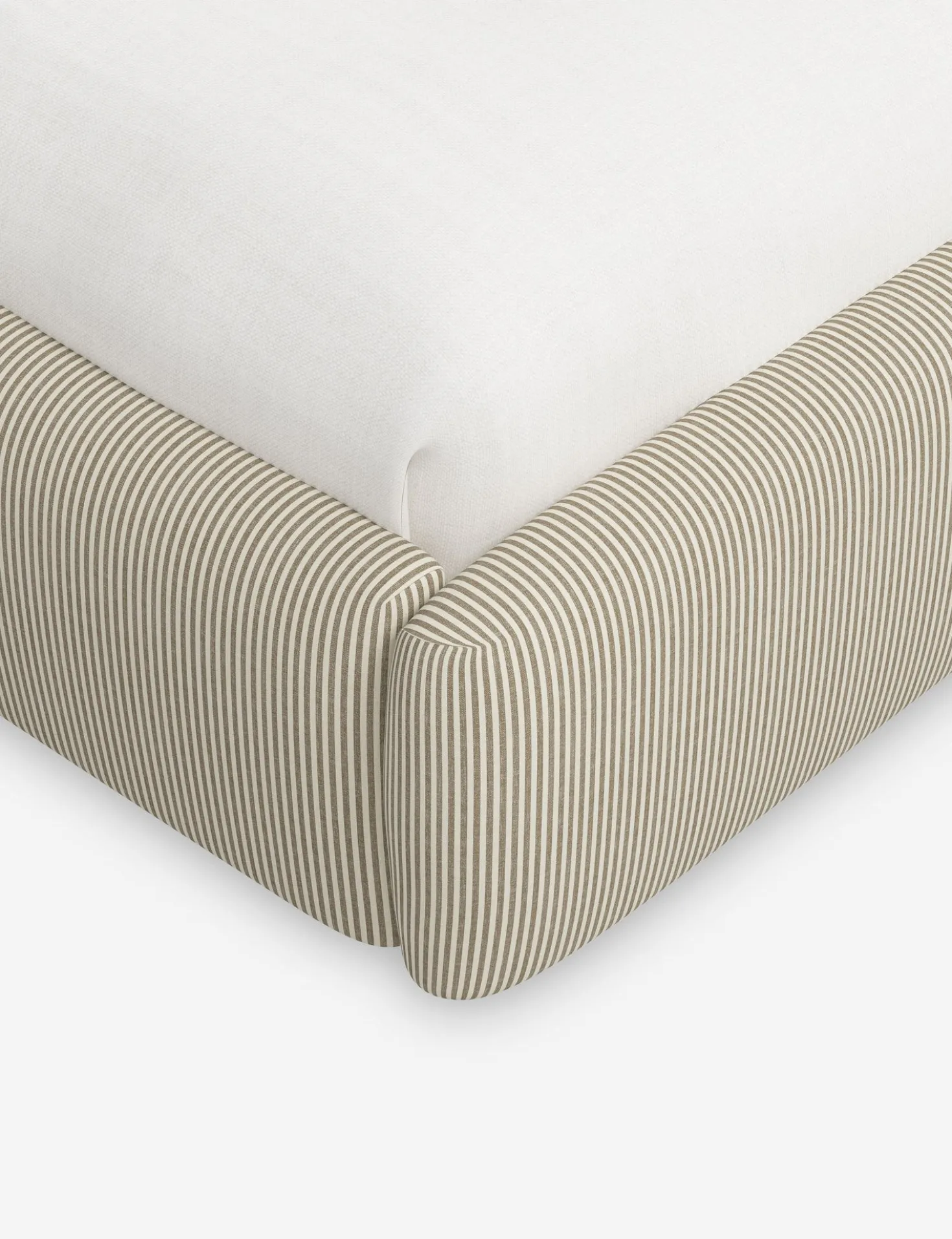 Nabiha Platform Bed