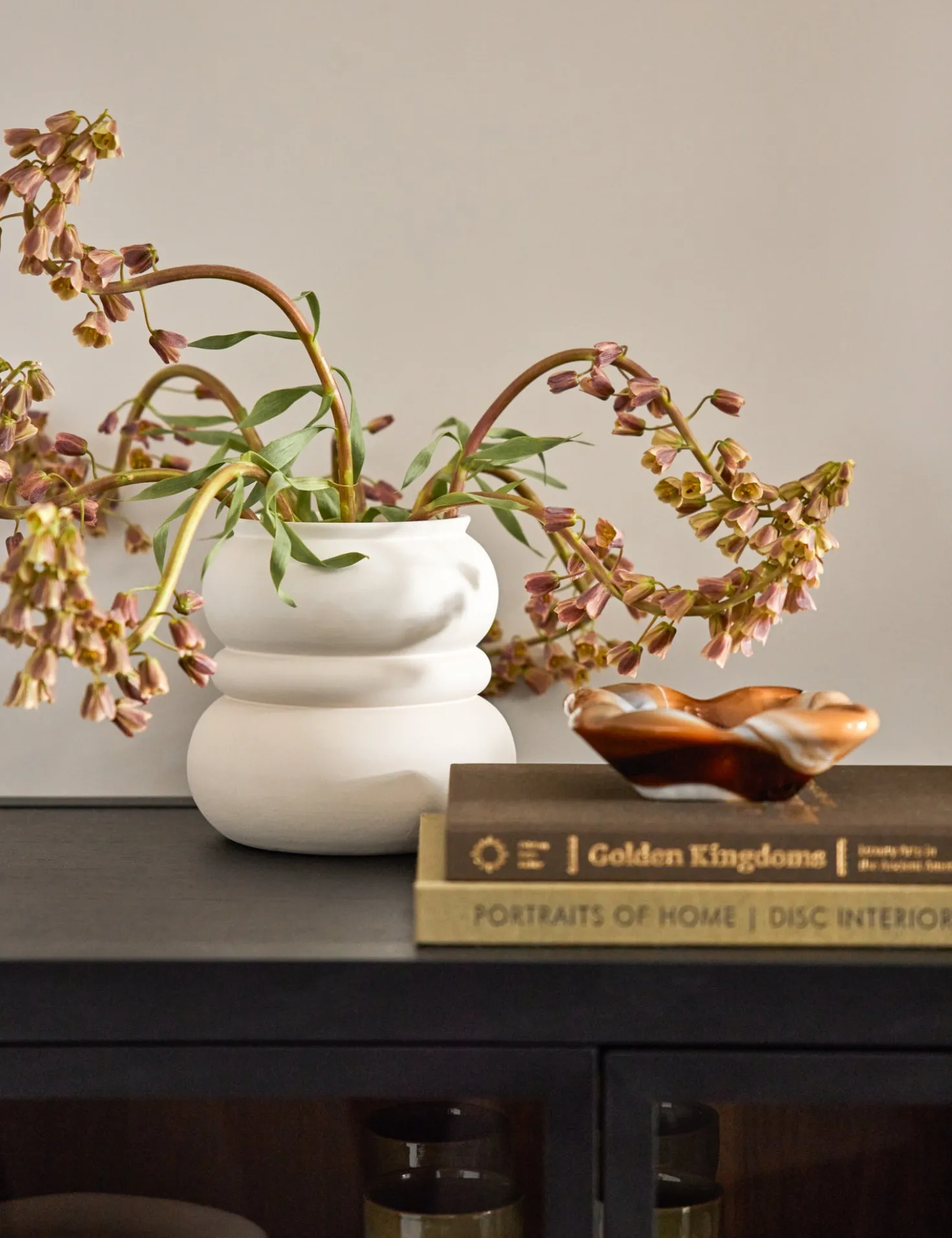 Naya Vase