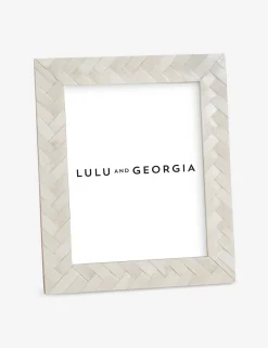 Netta Picture Frame