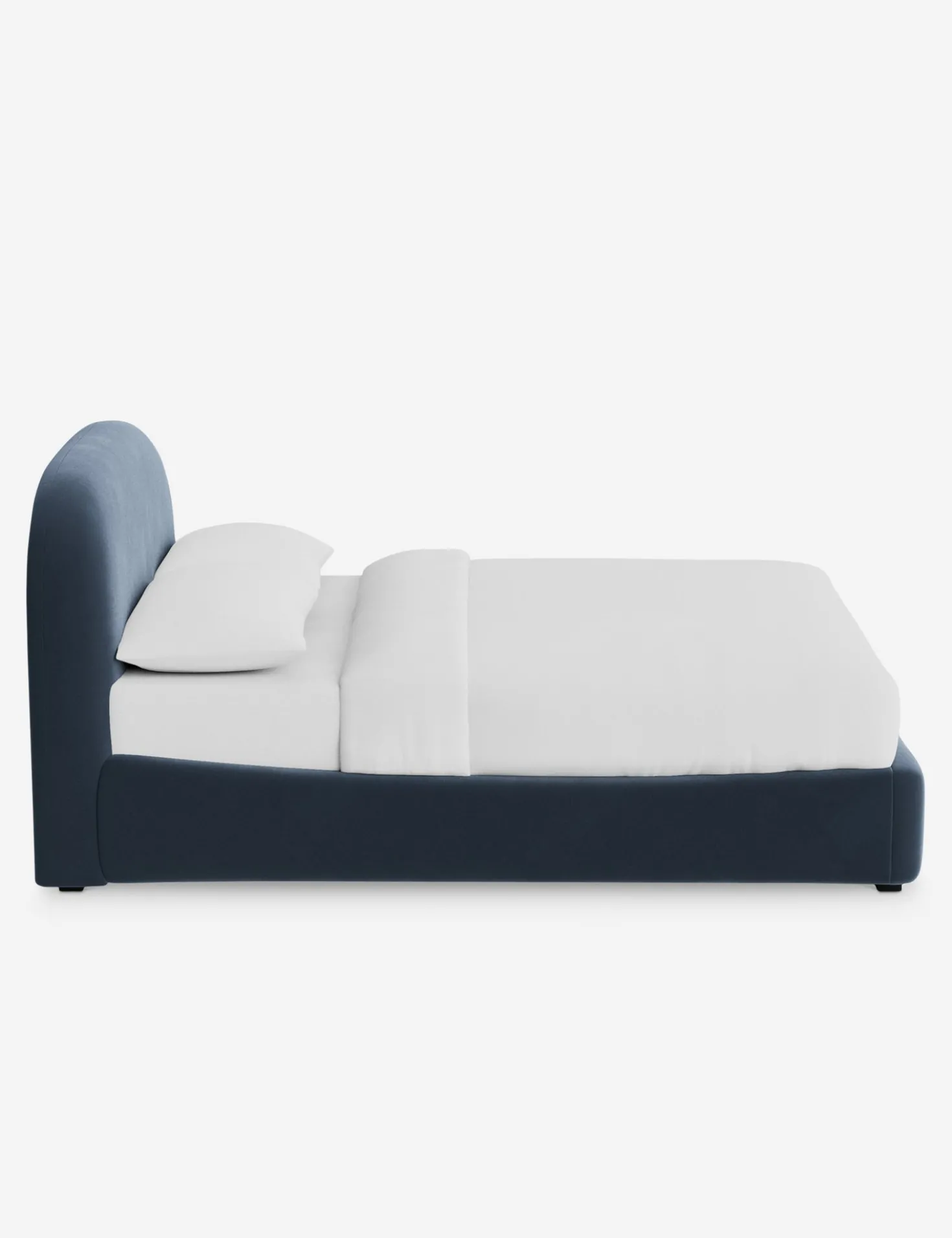 Neve Platform Bed by Aimee Song