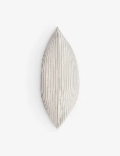 Nevya Pillow
