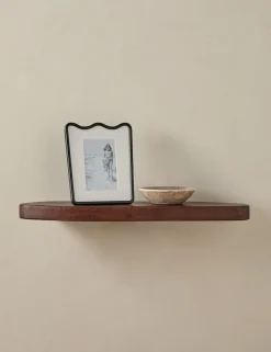 Nomi Shelf