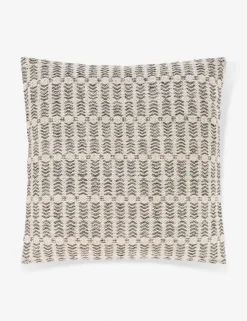 Nysa Pillow