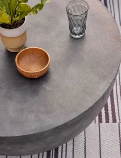 Ohana Indoor / Outdoor Round Coffee Table