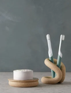 Ood Toothbrush Holder by SIN