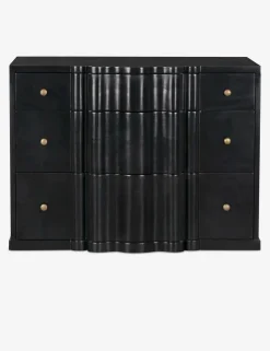 Osanne Dresser