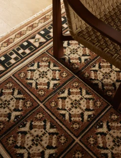 Ovidi Hand-Knotted Wool Rug