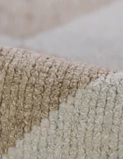 Palau Hand-Knotted Wool Rug
