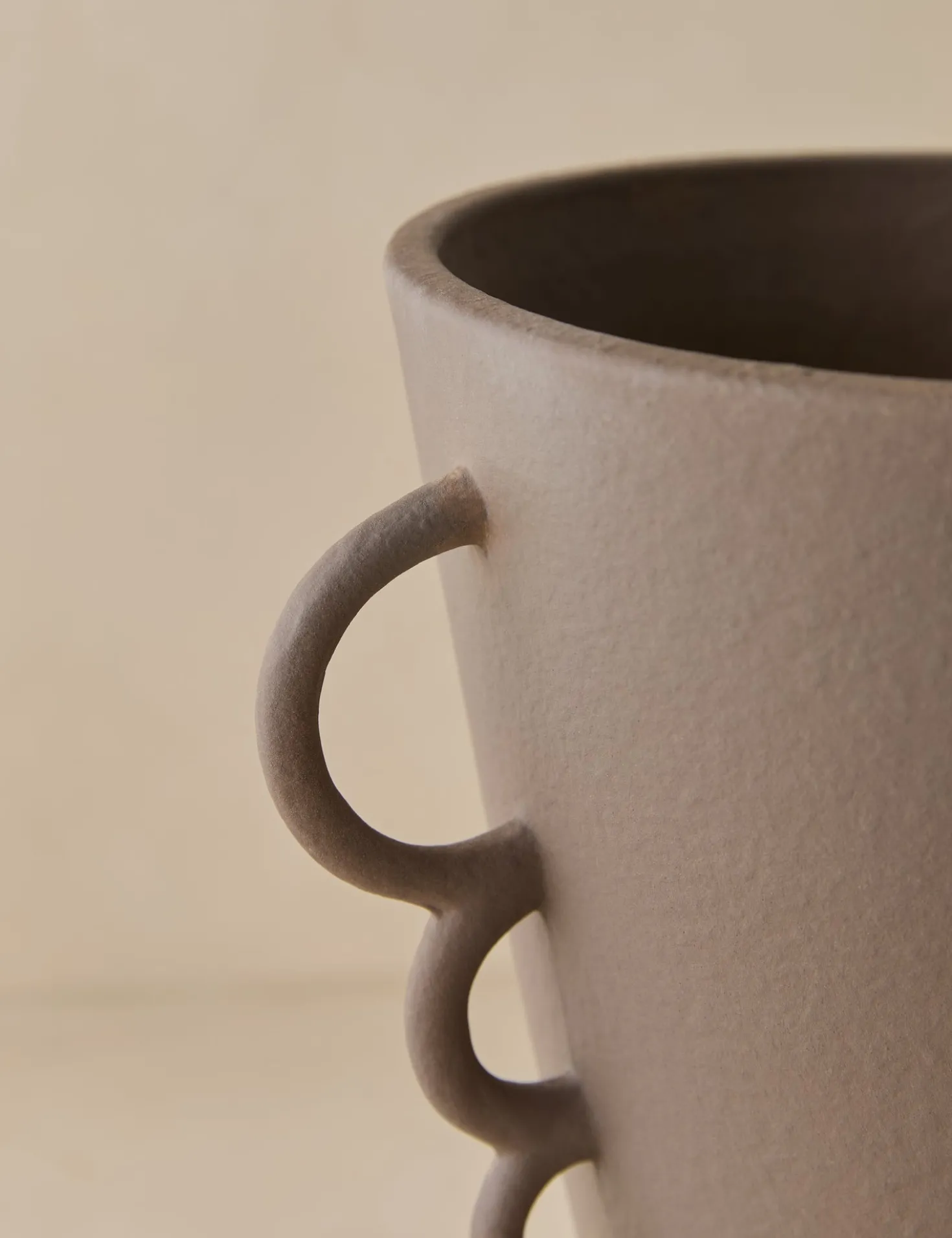 Panthea Vase by Aimee Song
