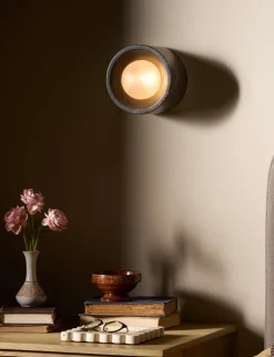 Pello Sconce