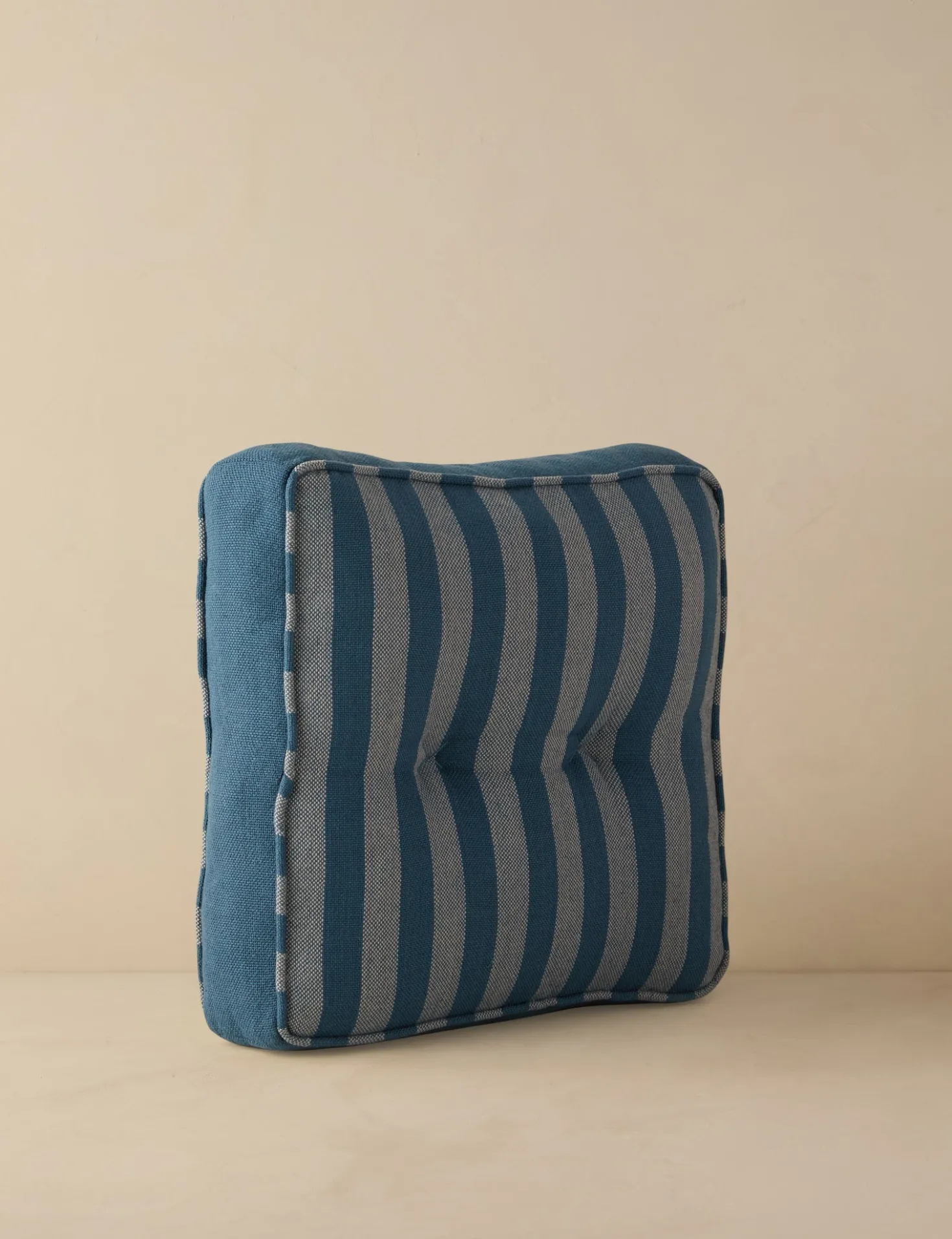 Pepin Indoor / Outdoor Box Pillow