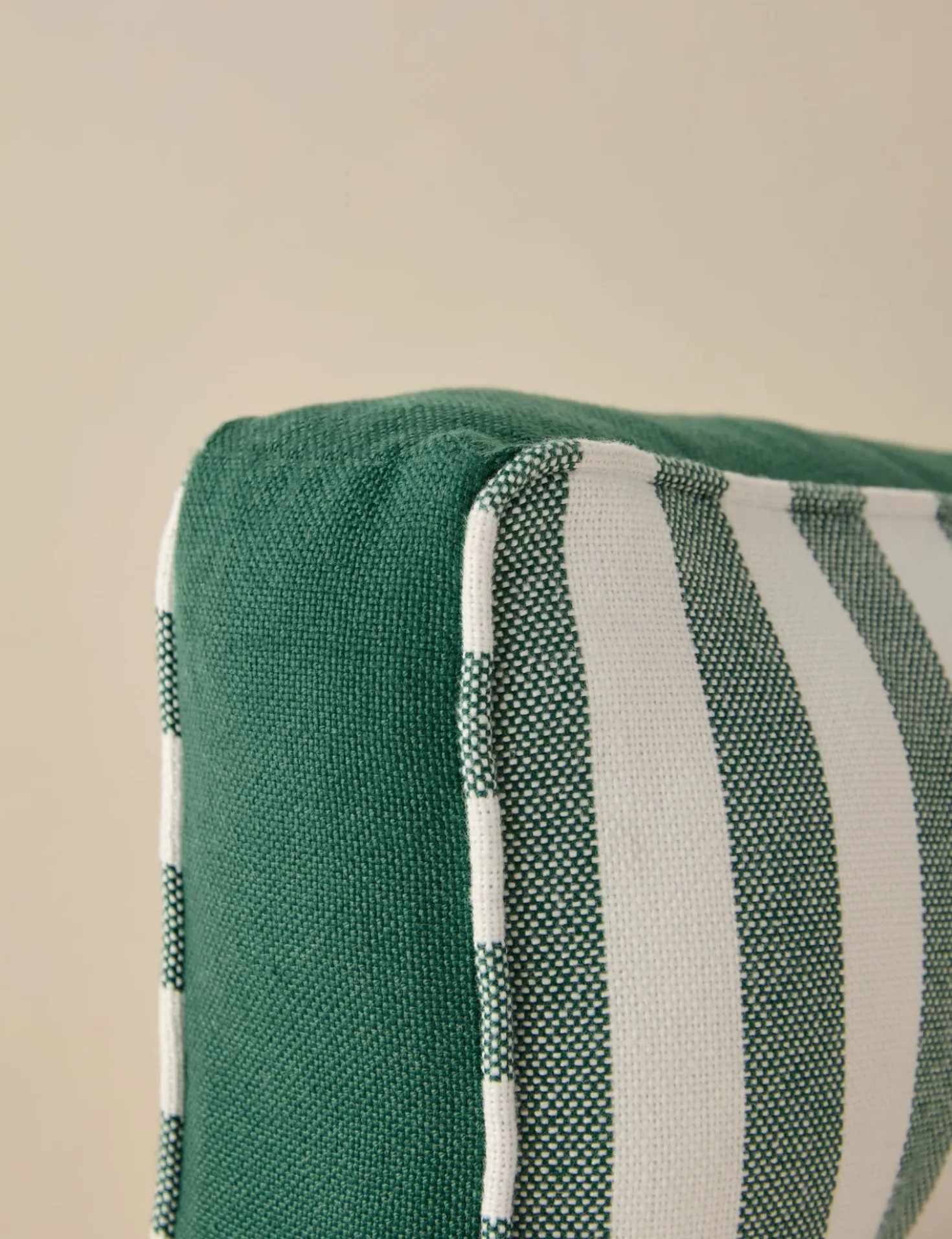 Pepin Indoor / Outdoor Box Pillow