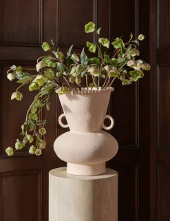 Philia Vase by Aimee Song