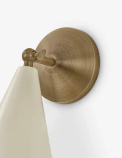 Pipit Sconce