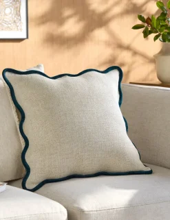 Plaza Pillow