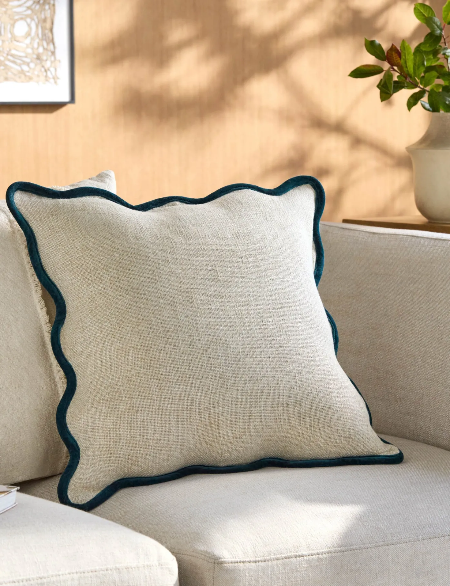 Plaza Pillow