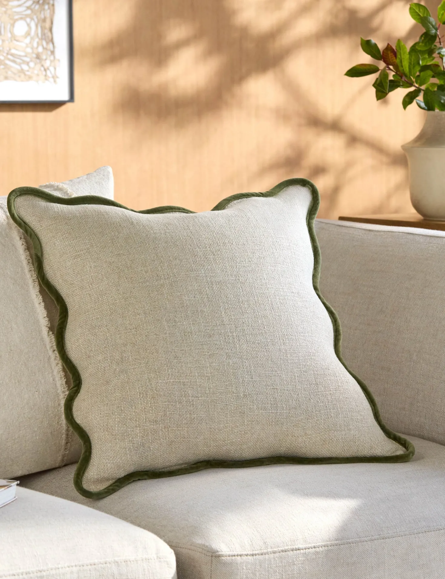 Plaza Pillow