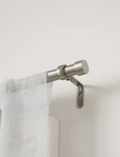 Porta Curtain Rod