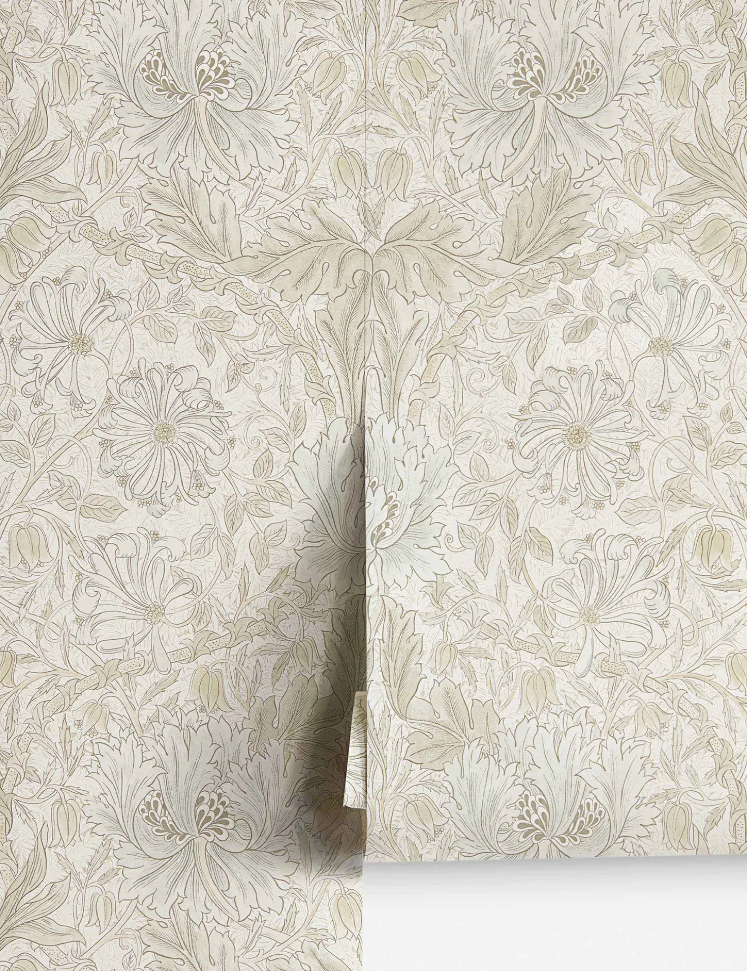Pure Honeysuckle & Tulip Wallpaper by Morris & Co.