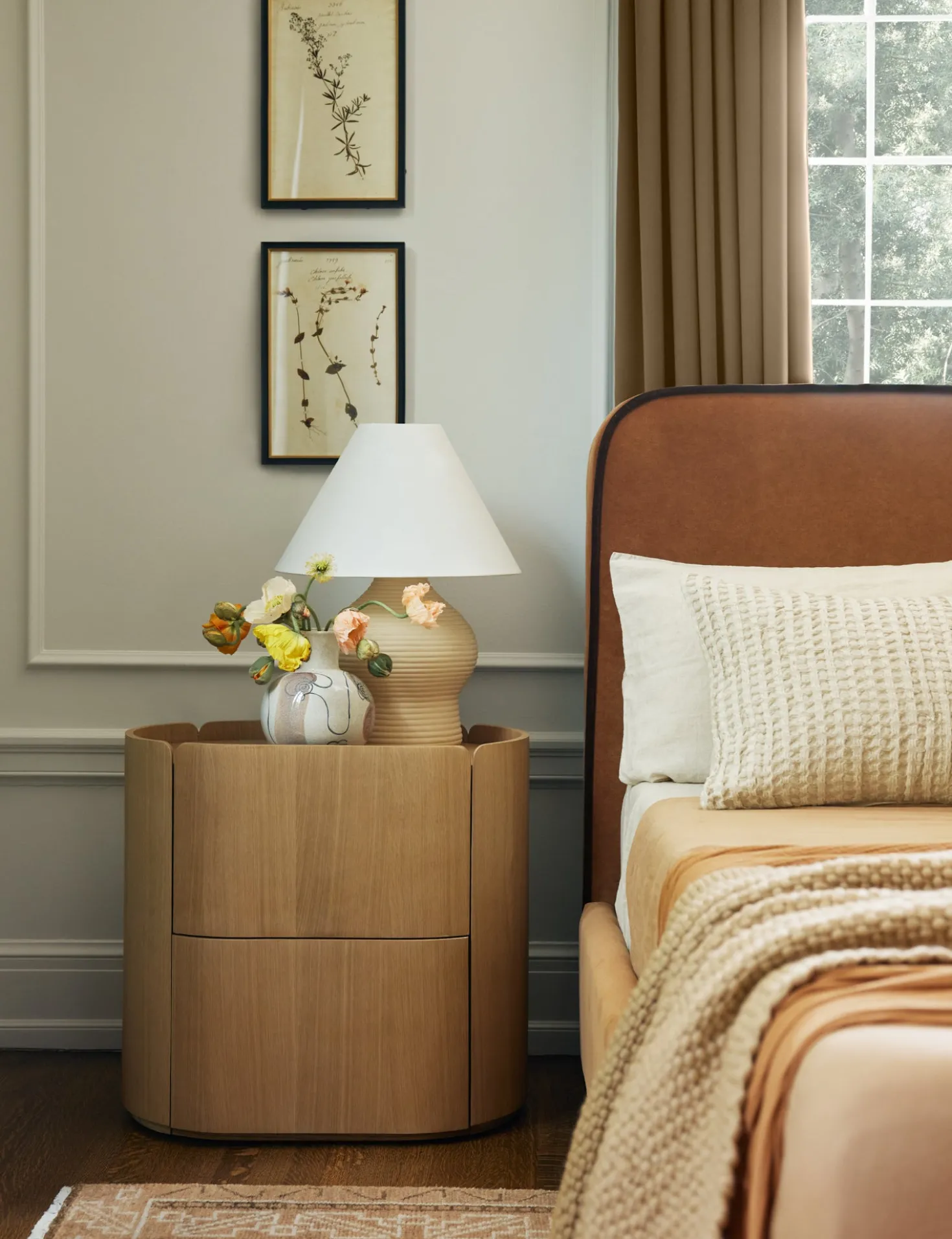 Raphael Nightstand