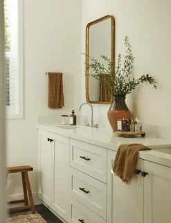 Reese Mirror