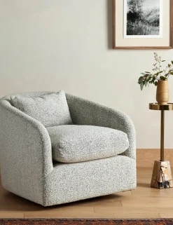 Ren Swivel Chair