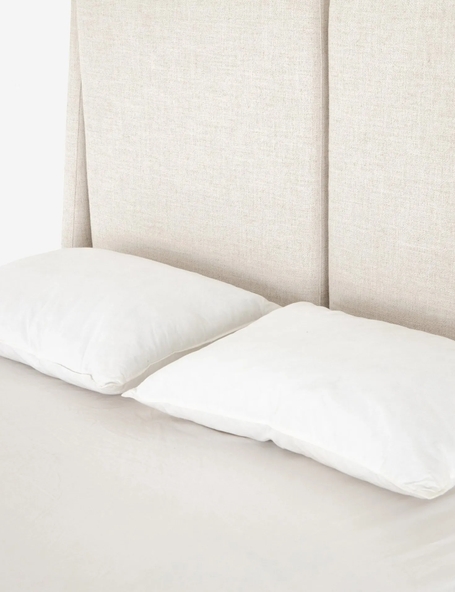 Rexford Platform Bed