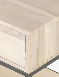 Rosamonde Nightstand