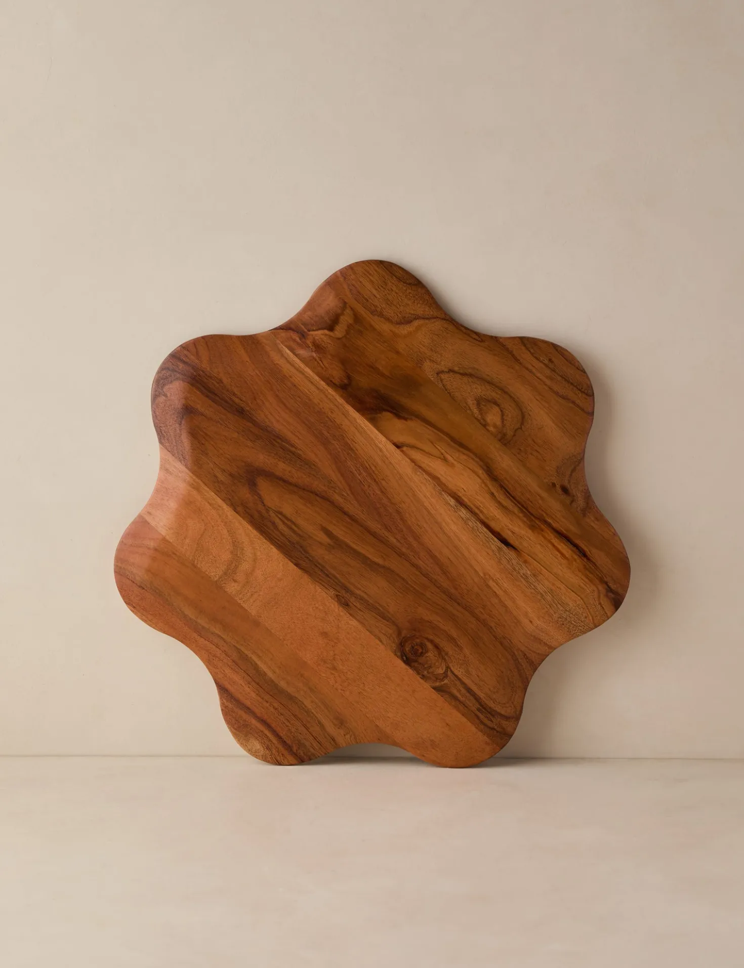 Sari Serving Board by Meso