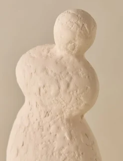 Selenia Sculpture by Aimee Song