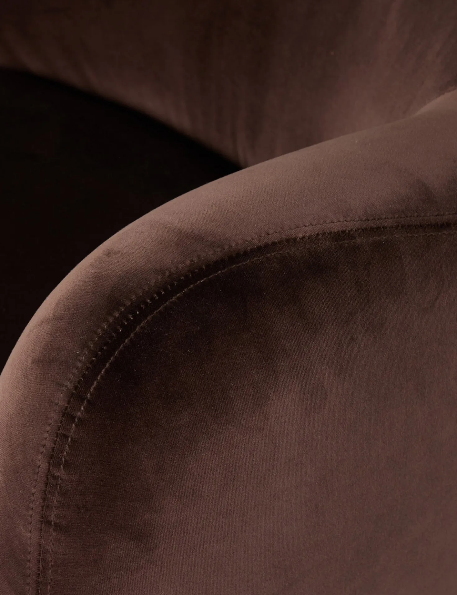 Selkie Swivel Chair