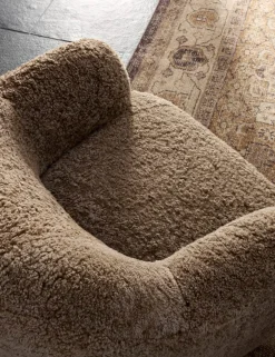 Selkie Swivel Chair