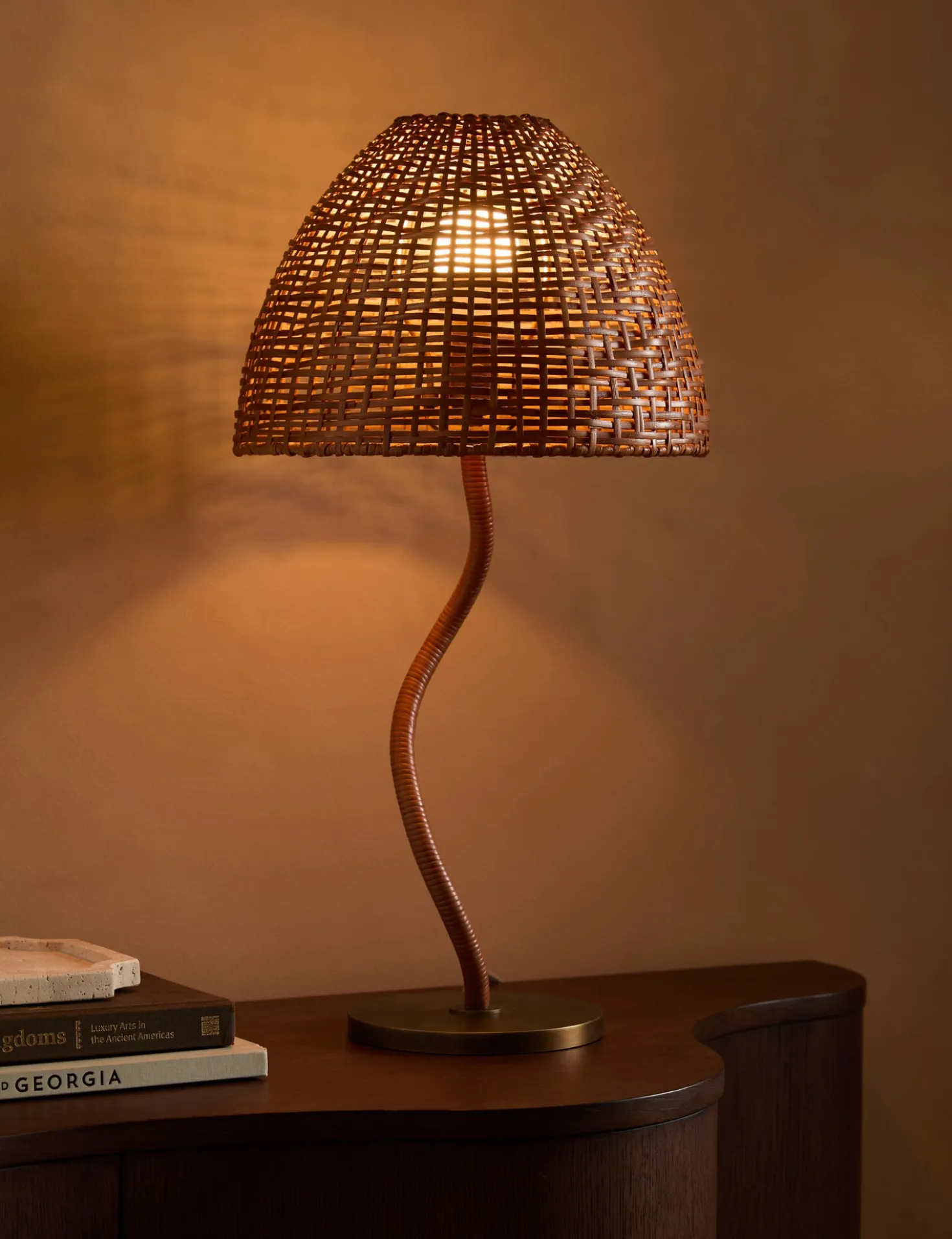 Senara Table Lamp
