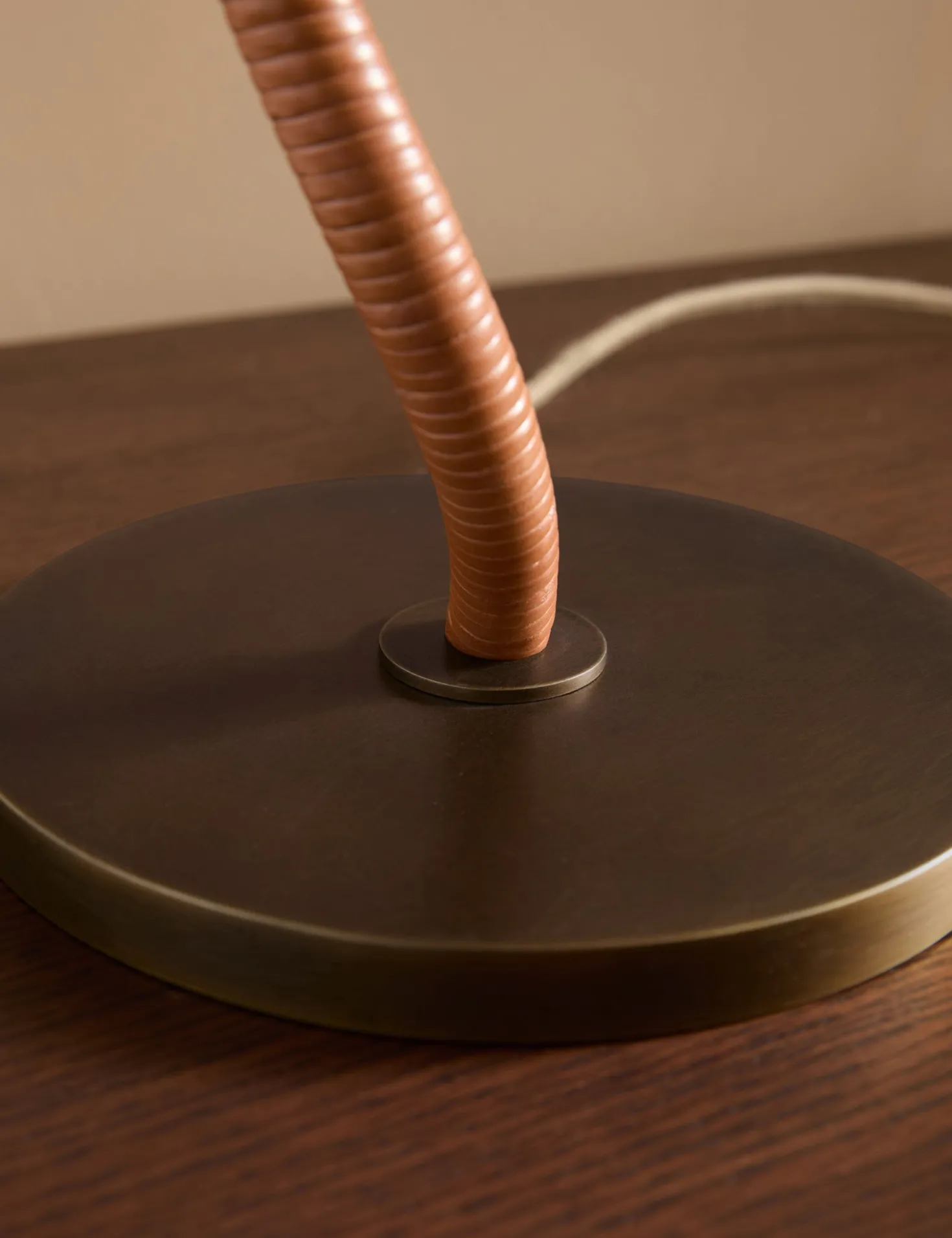 Senara Table Lamp