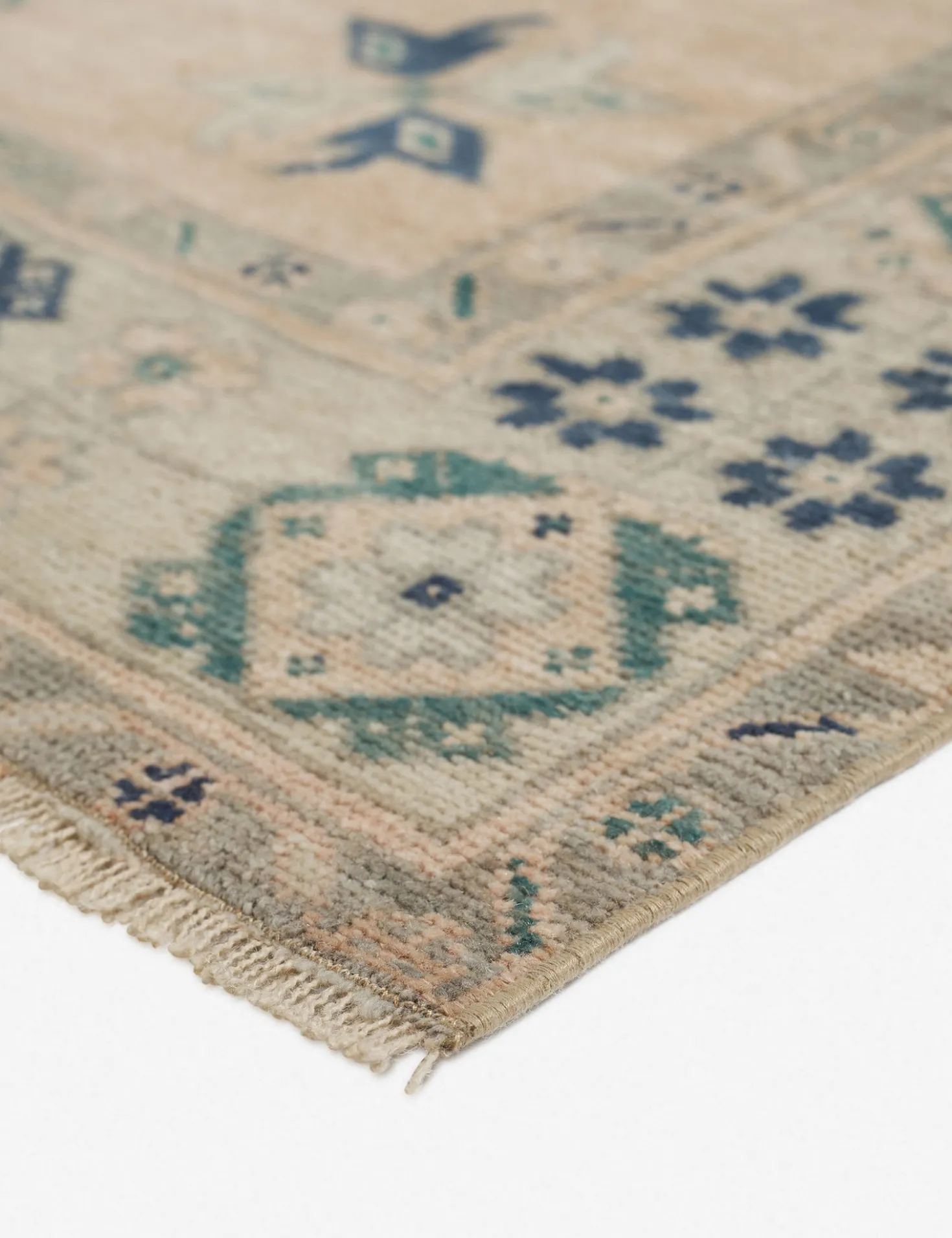 Shai Vintage Runner Rug, 4'6" x 10'3"
