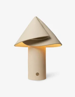 Shayd Table Lamp by SIN