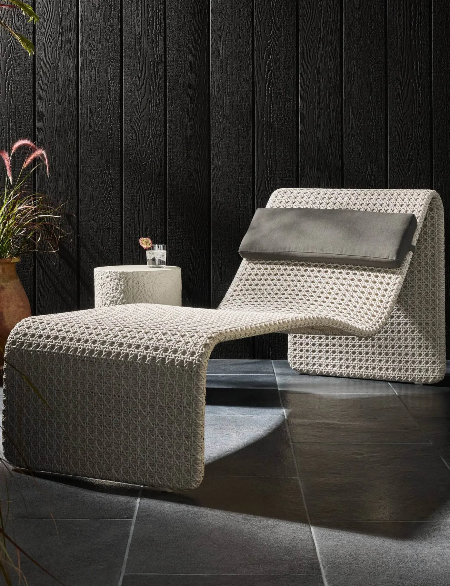Simi Indoor / Outdoor Chaise