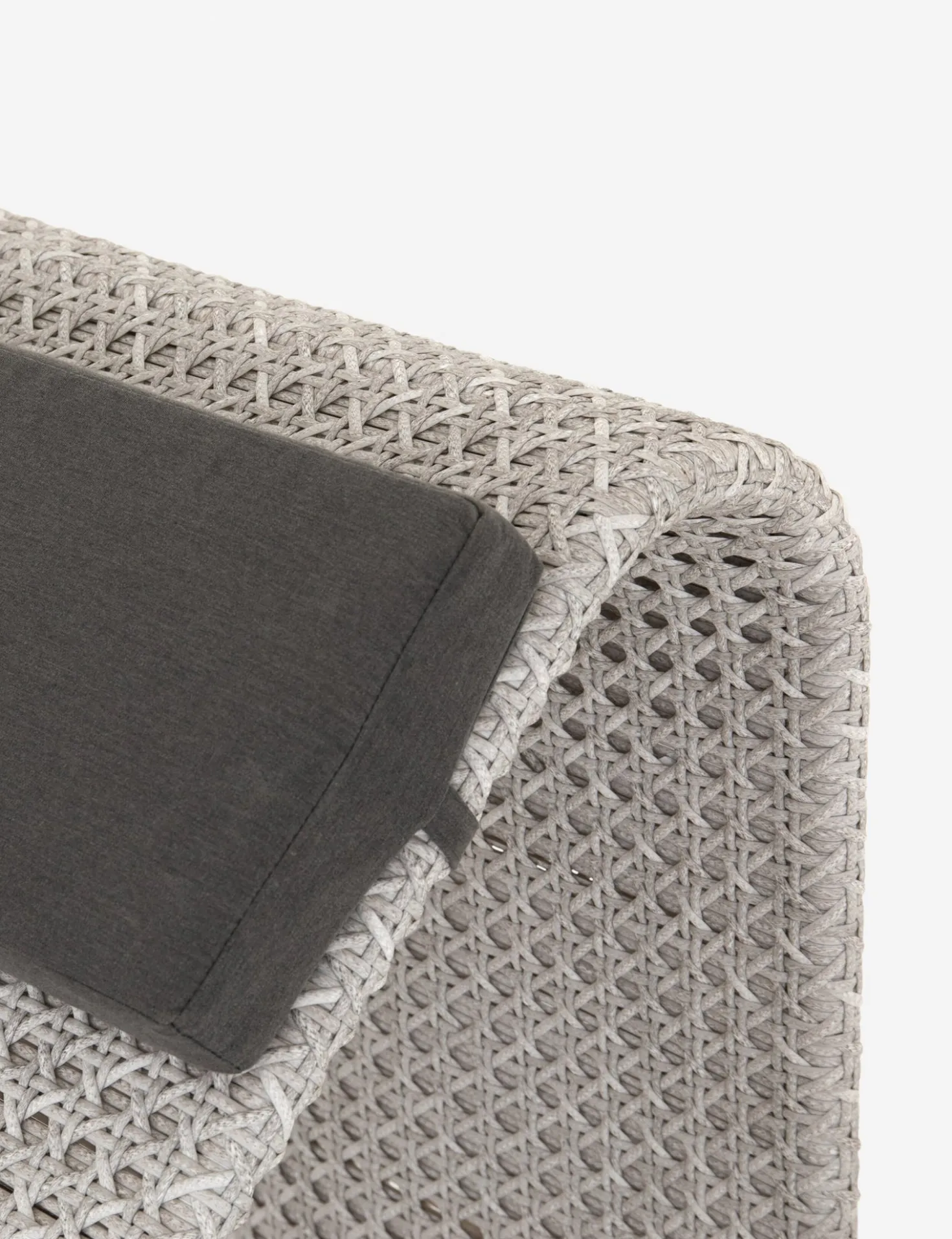 Simi Indoor / Outdoor Chaise