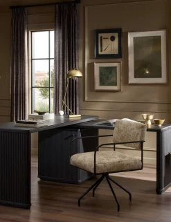 Sisa Rotating Desk