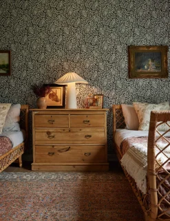 Snoh Table Lamp