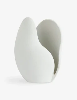 Soft Petal Table Lamp by Lolly Lolly Ceramics