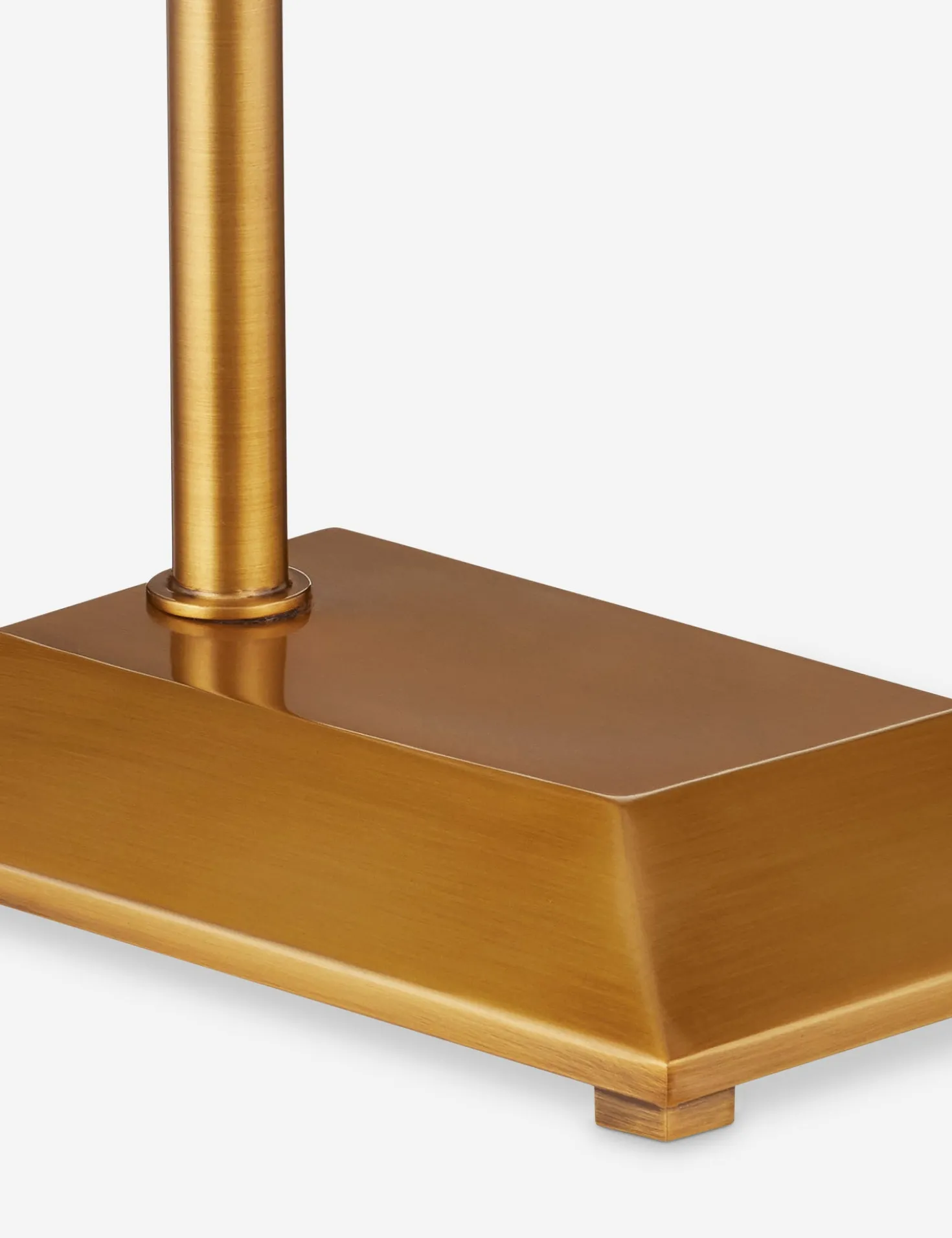 Stern Floor Lamp