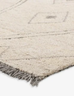 Sunisa Hand-Tufted Wool Moroccan-Style Rug