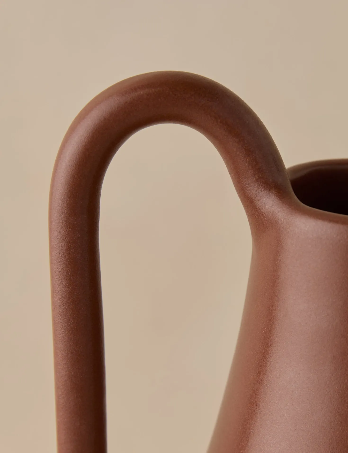 Syna Vase
