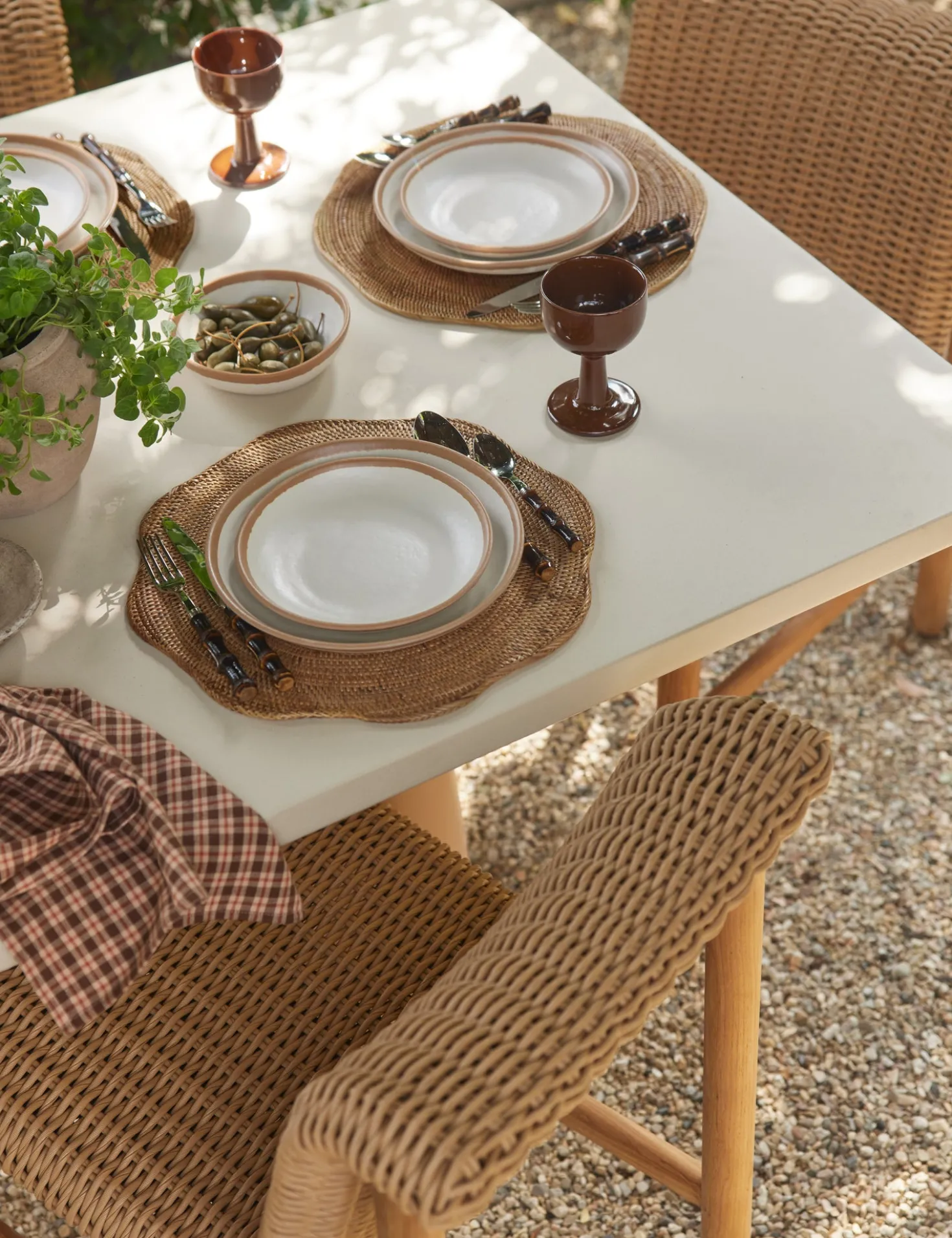Tara Melamine Dinnerware (12-Piece Set)